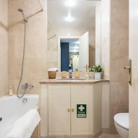 Relax Pool - Free Parking Garage Apartman Lisboa