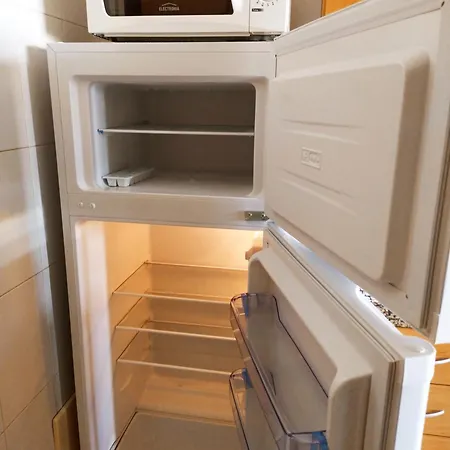 Relax Pool - Free Parking Garage Apartmán