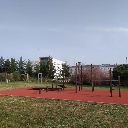 Relax Pool - Free Parking Garage Апартаменти Лісабон