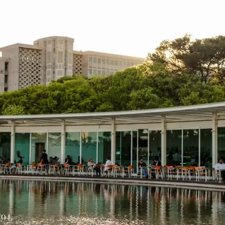 Relax Pool - Free Parking Garage Апартаменти